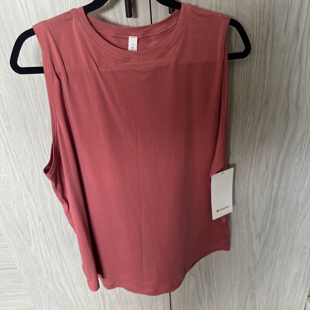 Brand new Lululemon Brunswick muscle tank